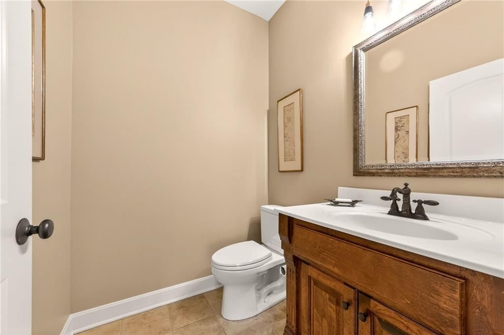 8829 N Glenwood Avenue — photo 21