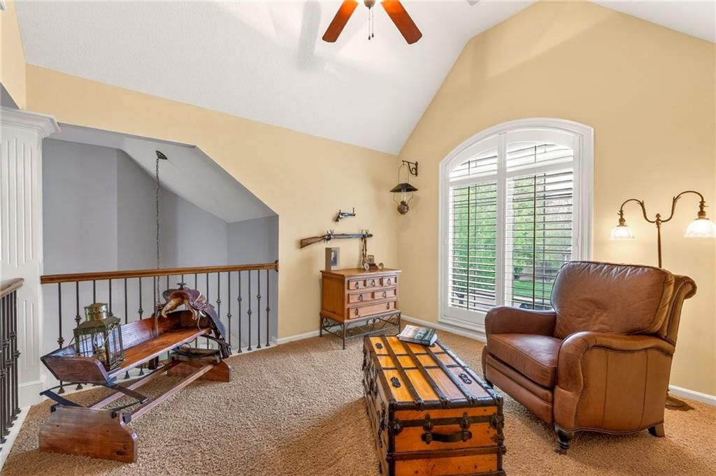 8829 N Glenwood Avenue — photo 30