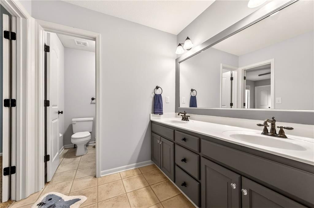 8829 N Glenwood Avenue — photo 34