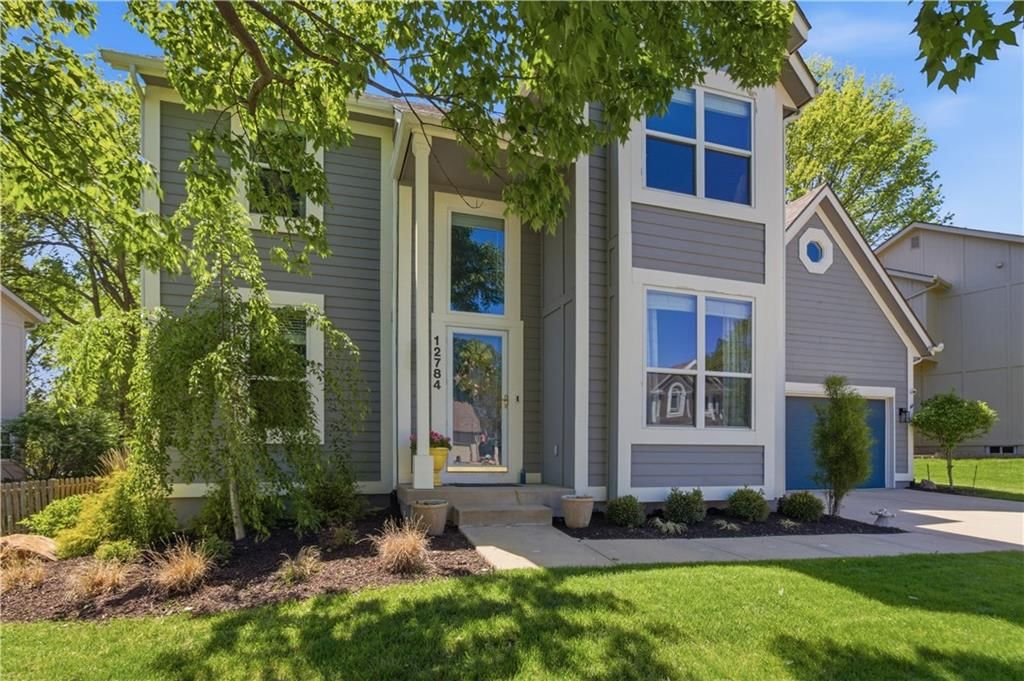 12784 S Hallet Street — photo 2