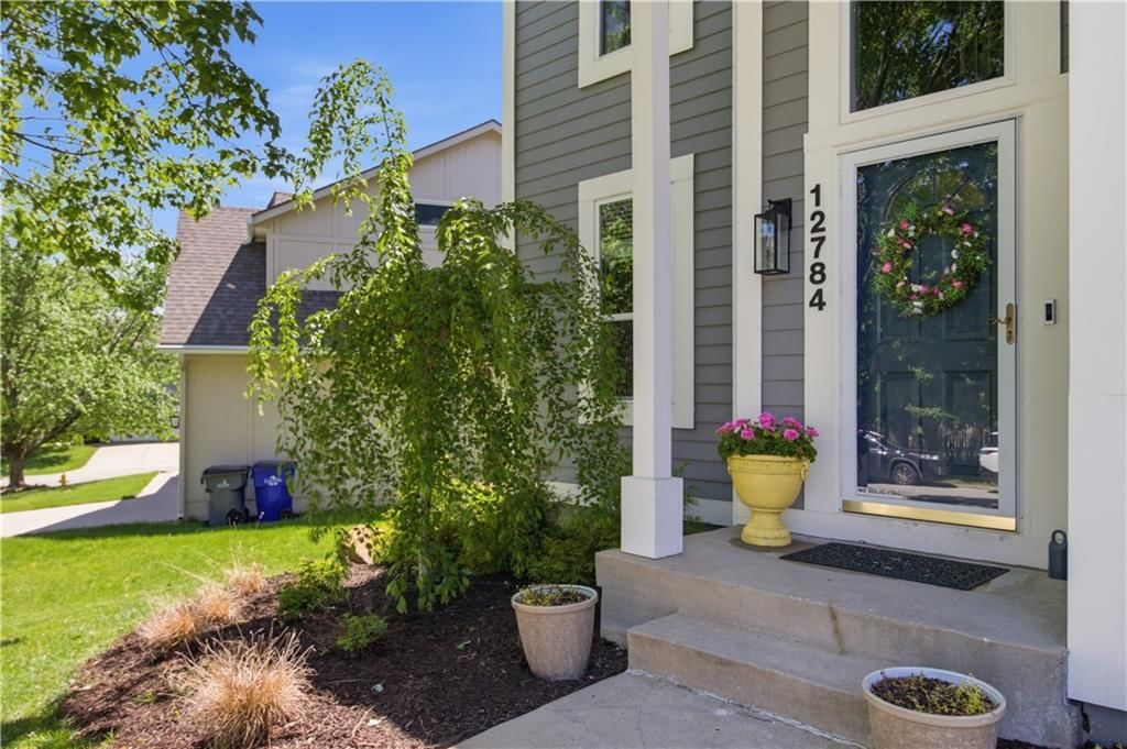 12784 S Hallet Street — photo 3