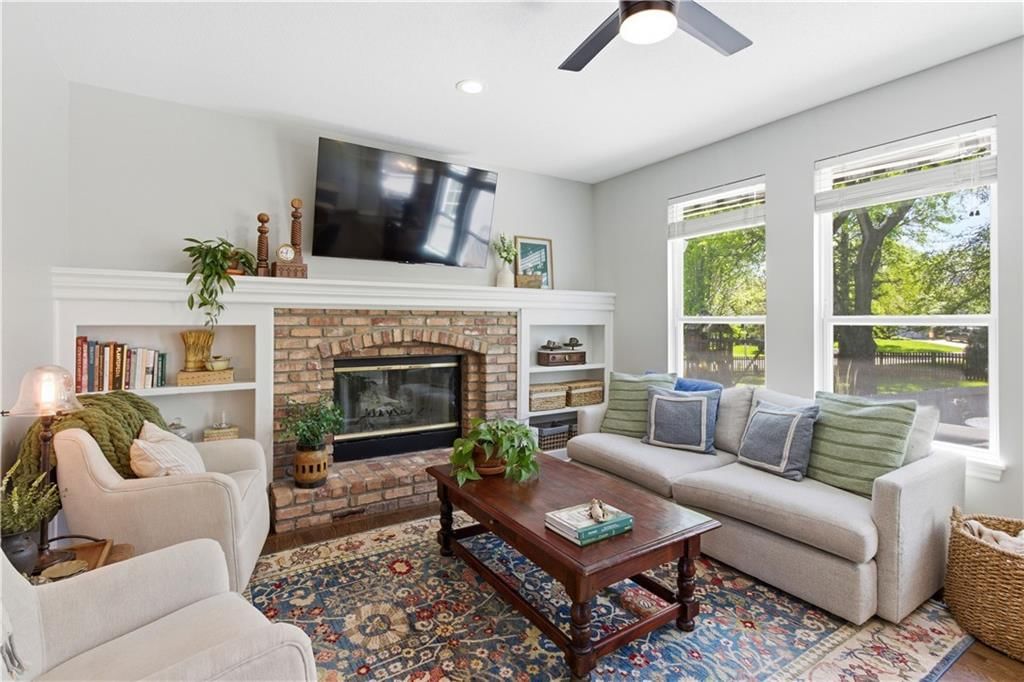 12784 S Hallet Street — photo 11