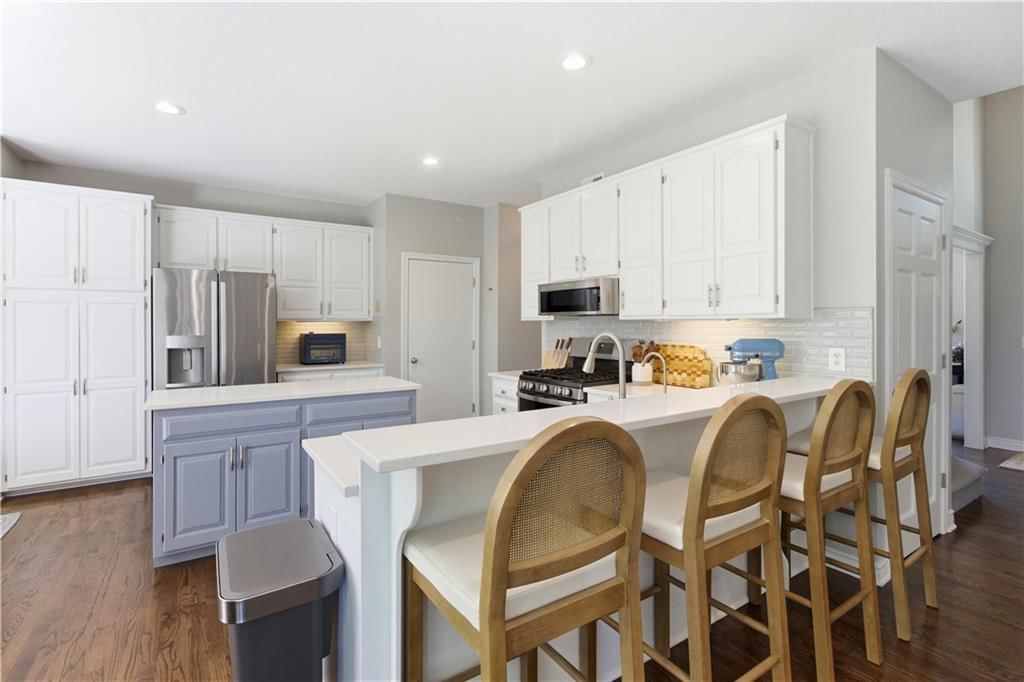 12784 S Hallet Street — photo 14