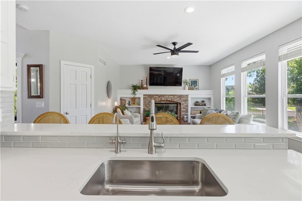 12784 S Hallet Street — photo 20
