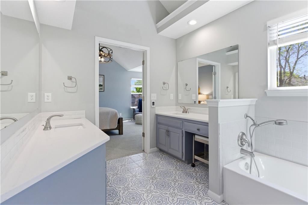 12784 S Hallet Street — photo 37