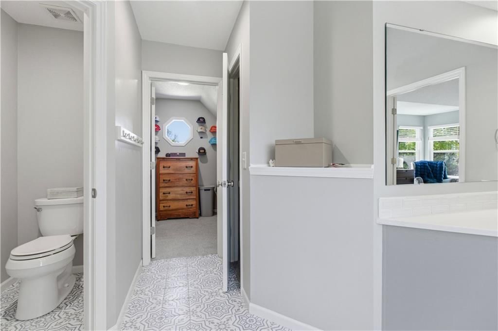 12784 S Hallet Street — photo 39