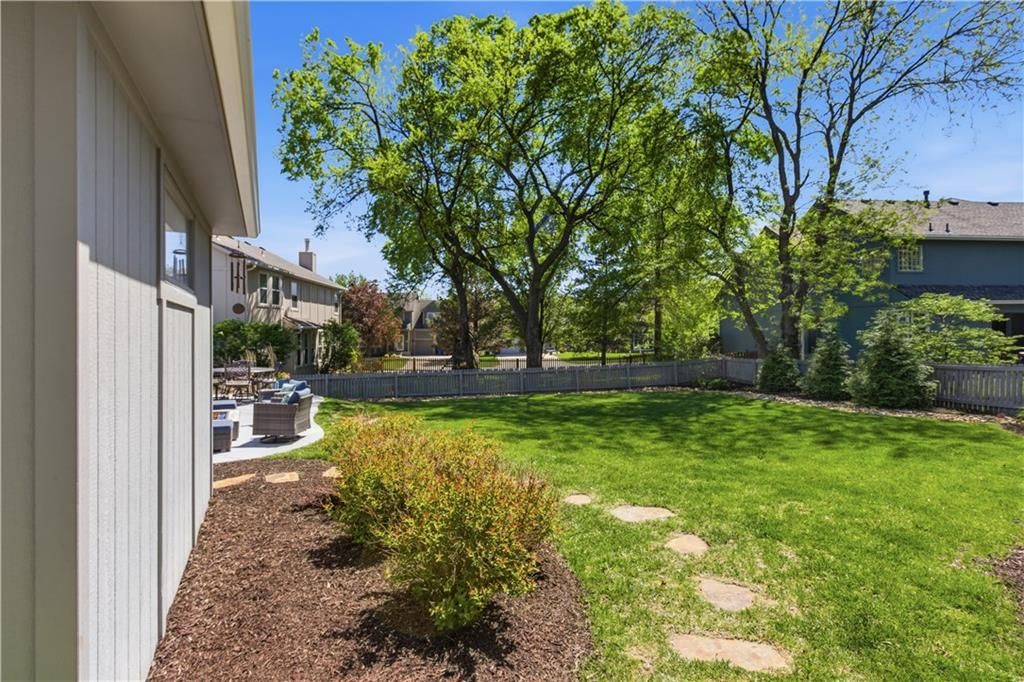 12784 S Hallet Street — photo 54