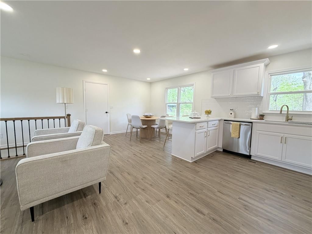 8617 Lane Avenue — photo 9