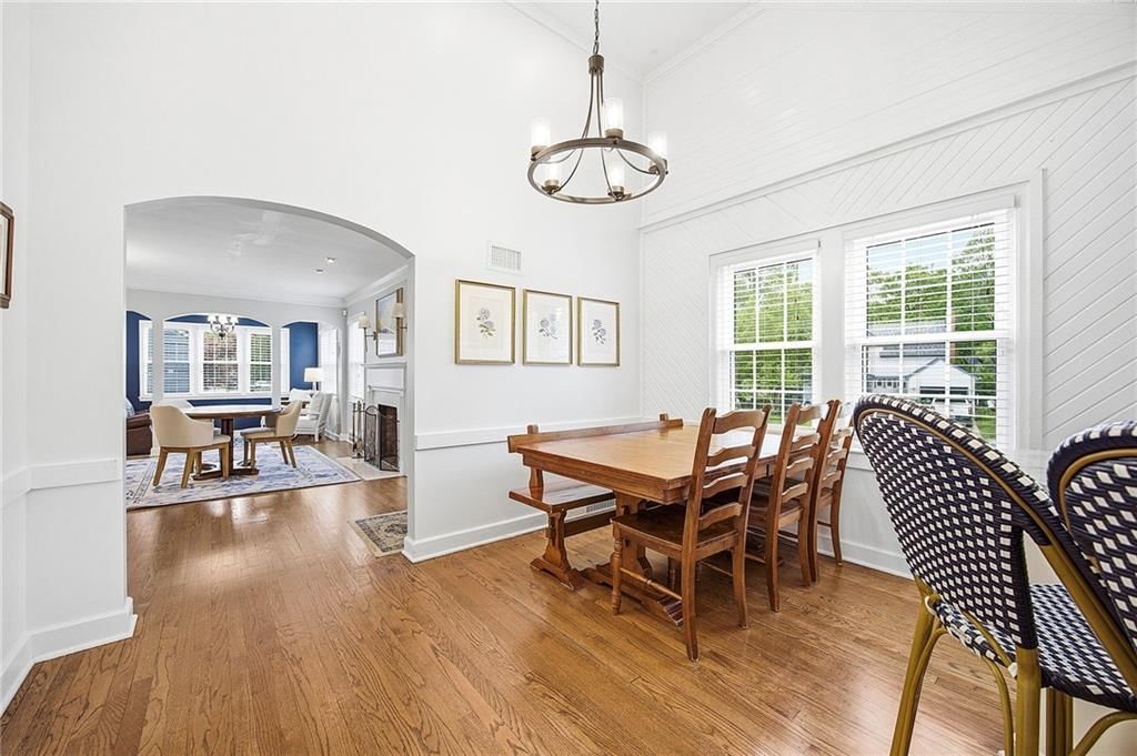5325 Clark Drive — photo 11
