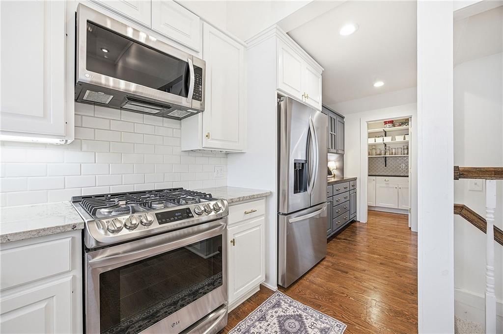 5325 Clark Drive — photo 12