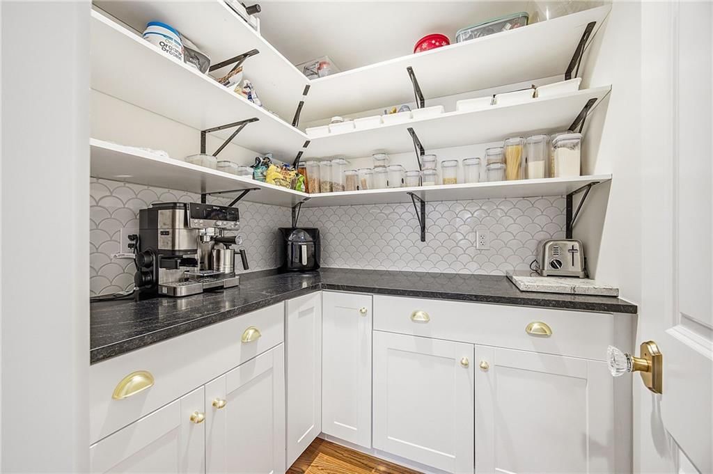 5325 Clark Drive — photo 15