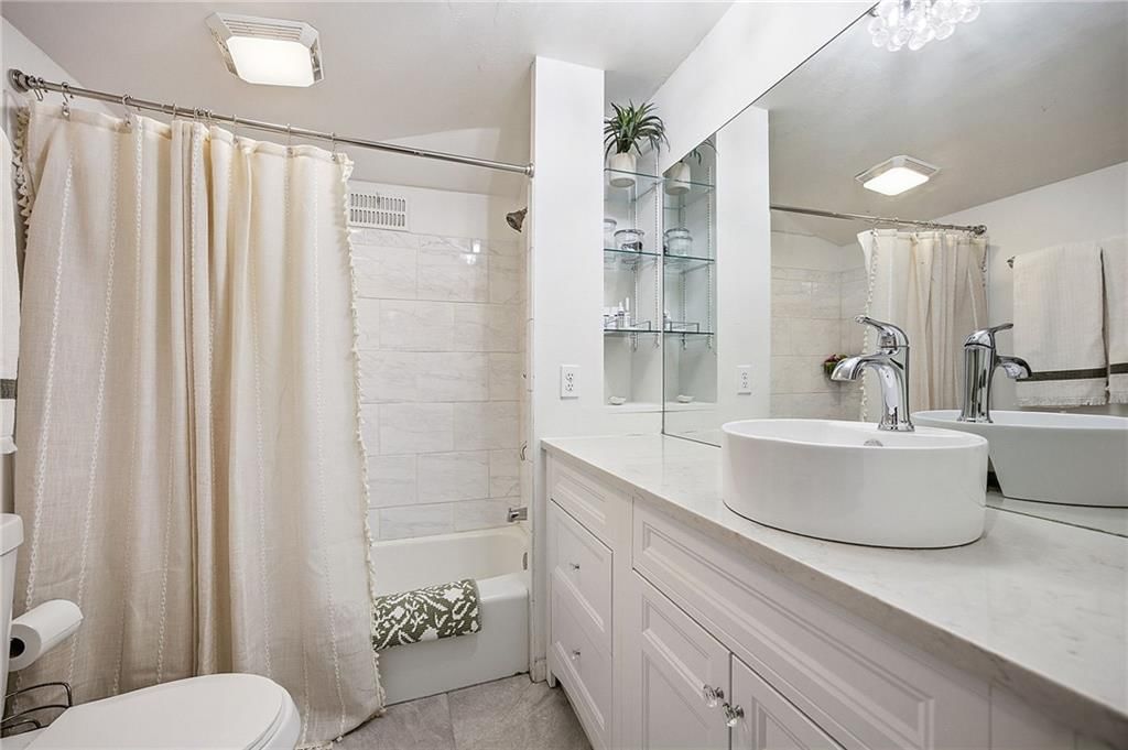 5325 Clark Drive — photo 25