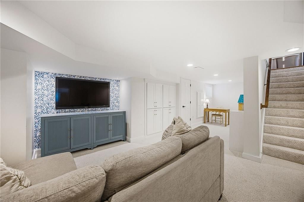 5325 Clark Drive — photo 29