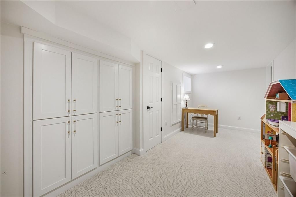 5325 Clark Drive — photo 30