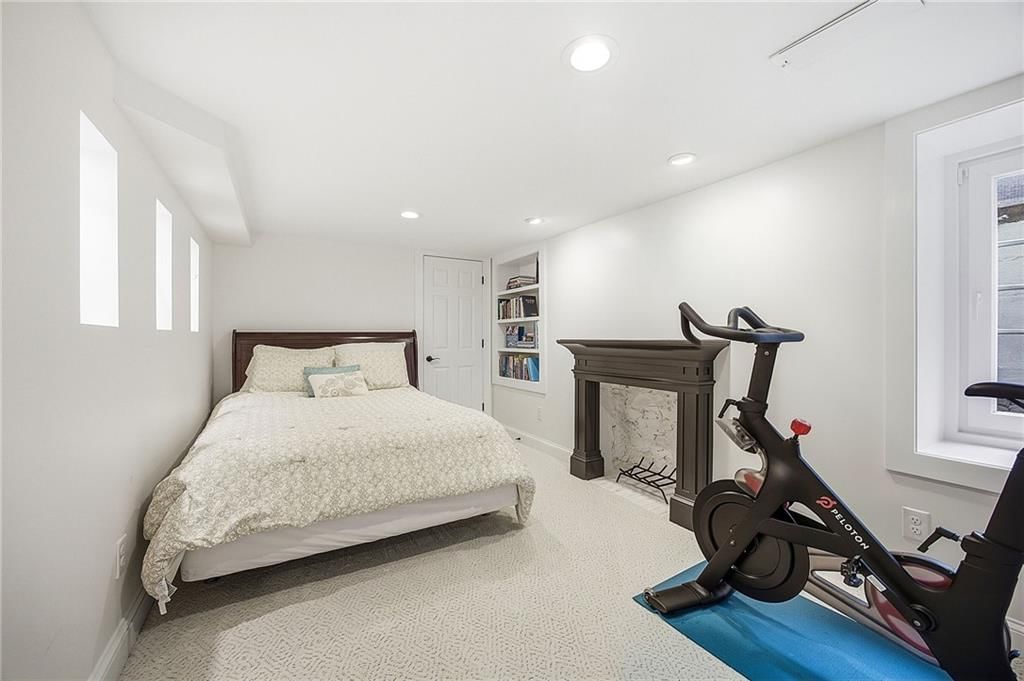 5325 Clark Drive — photo 32