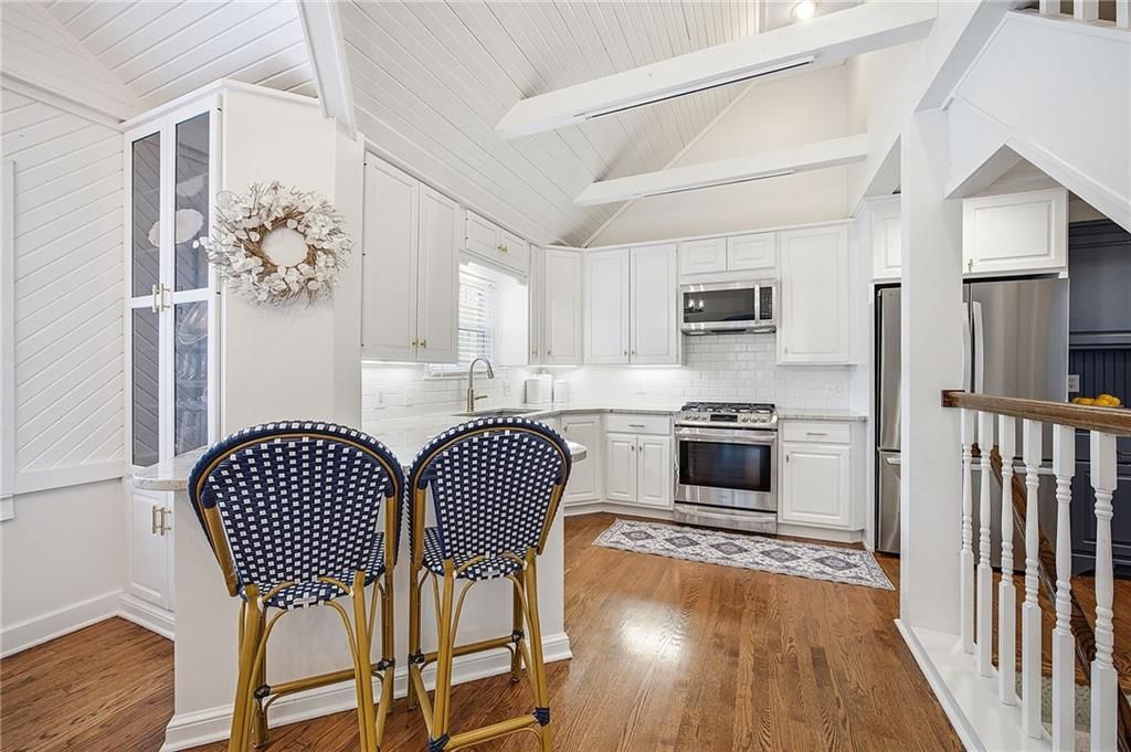 5325 Clark Drive — photo 35