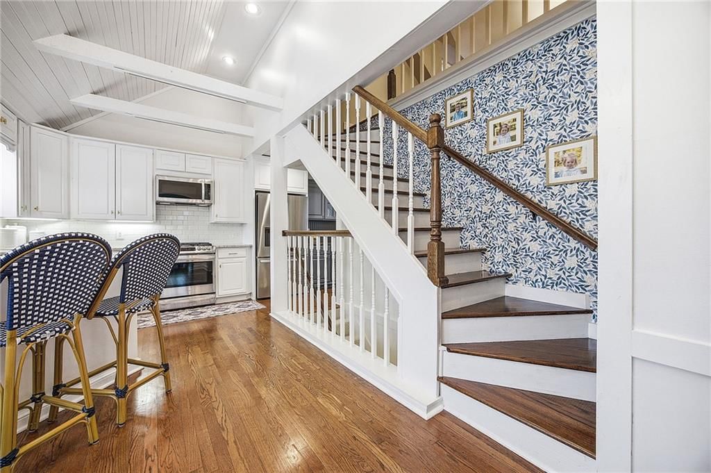 5325 Clark Drive — photo 36