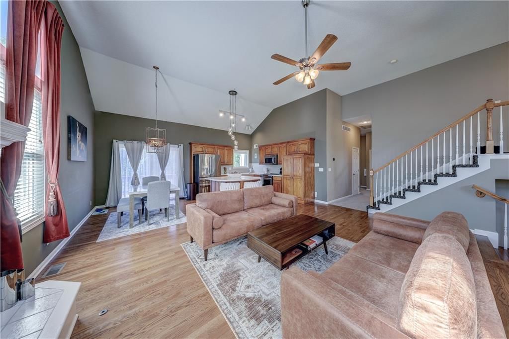 16655 W 155th Terrace — photo 8