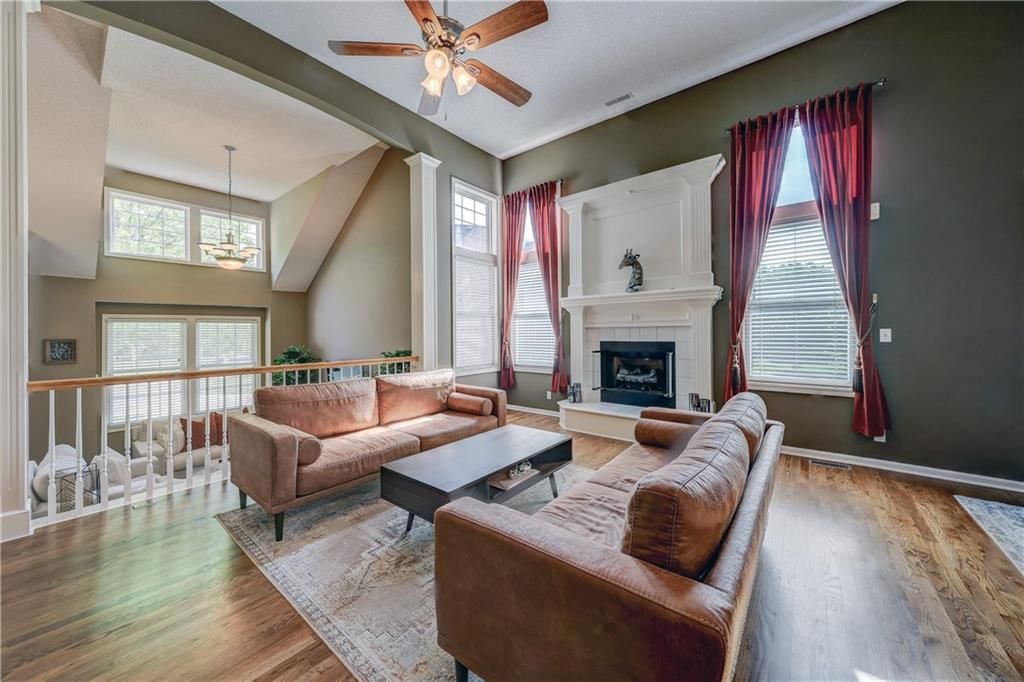 16655 W 155th Terrace — photo 9