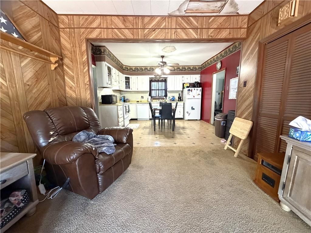 340 W Wisconsin Street — photo 20