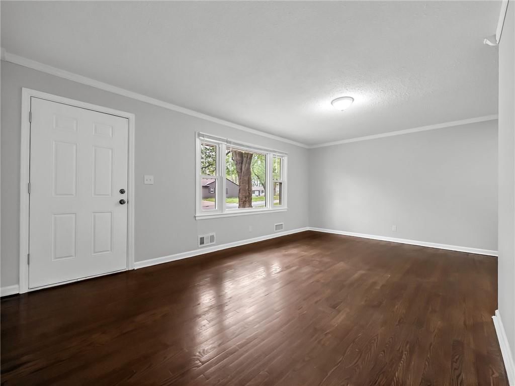 1000 NE 66th Terrace — photo 4
