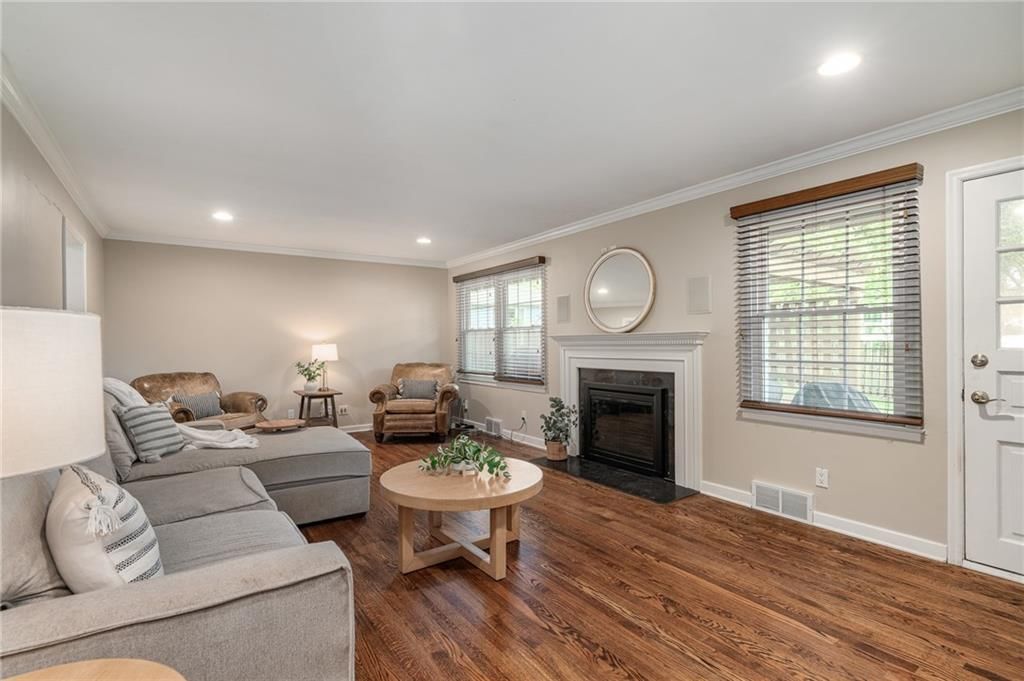 6525 Hodges Drive — photo 5