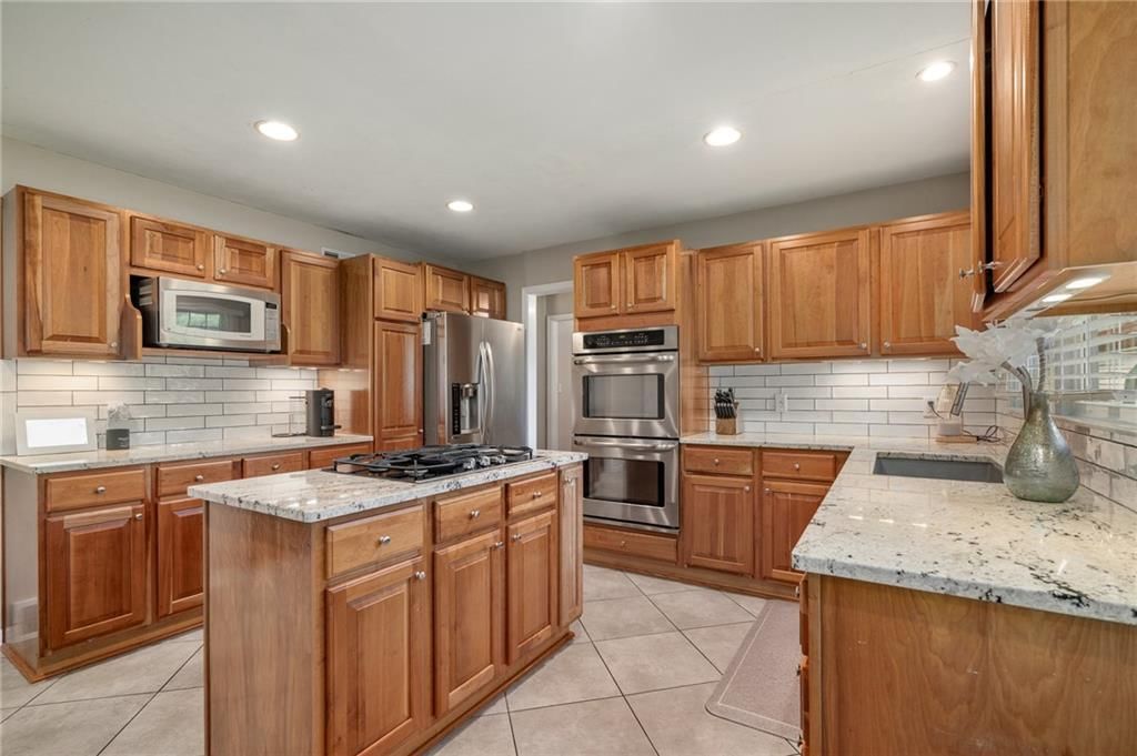6525 Hodges Drive — photo 13