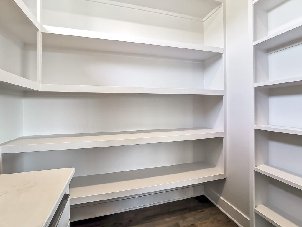 7924 Noble Street — photo 12