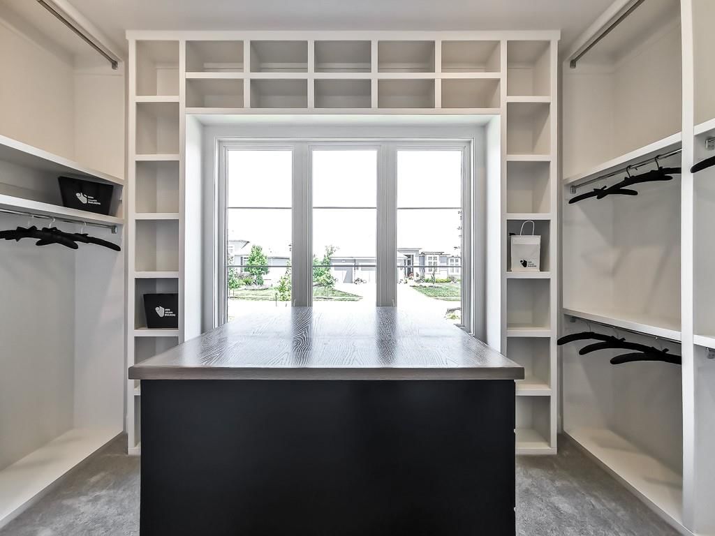 7924 Noble Street — photo 34