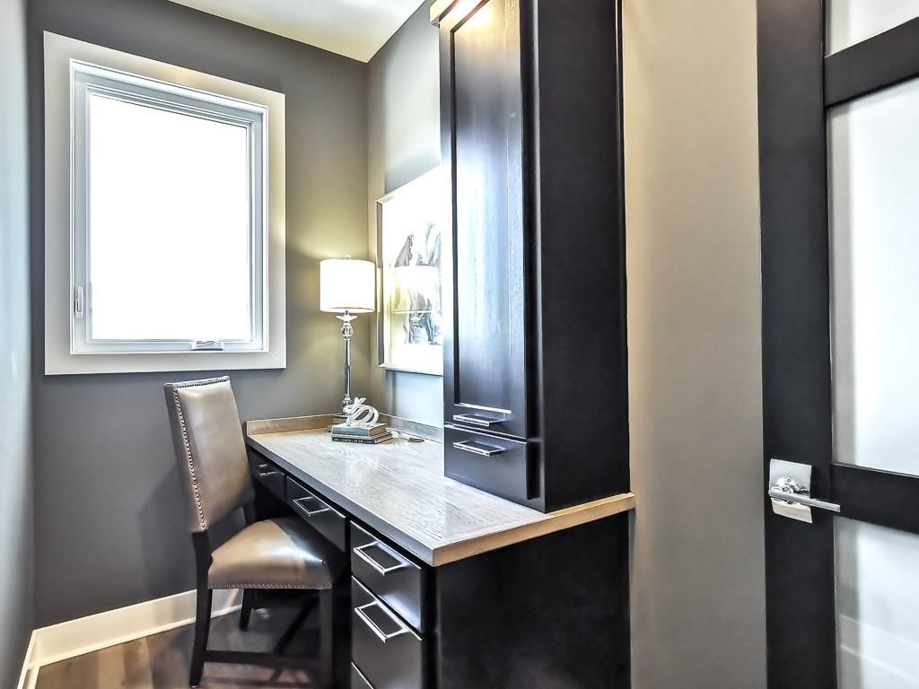 7924 Noble Street — photo 39