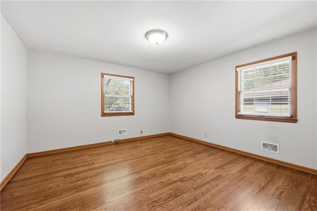8110 Willow Way — photo 14