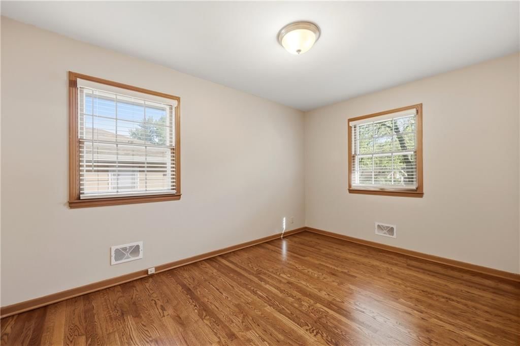 8110 Willow Way — photo 18