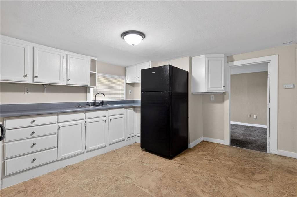 8318 Pershing Road — photo 21