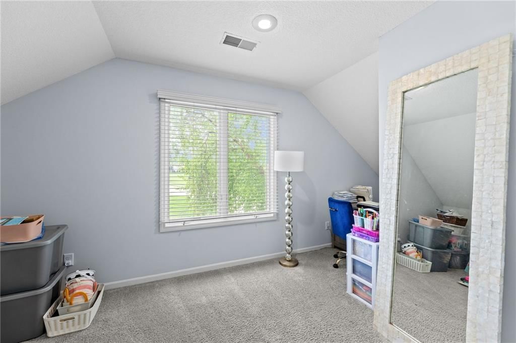 3320 N 128th Street — photo 28
