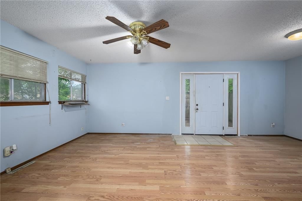 8436 Kessler Street — photo 8