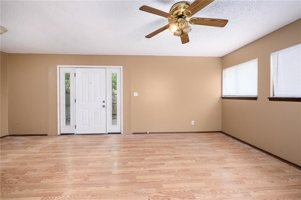 8436 Kessler Street — photo 18