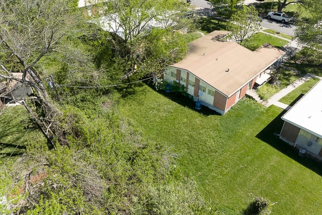 8436 Kessler Street — photo 26