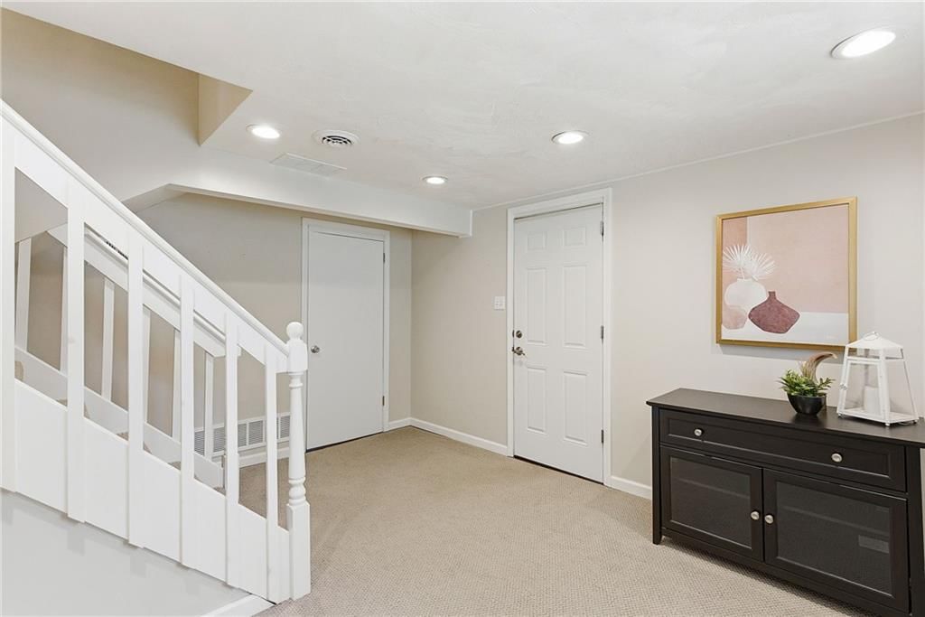 12116 W 68th Street — photo 24