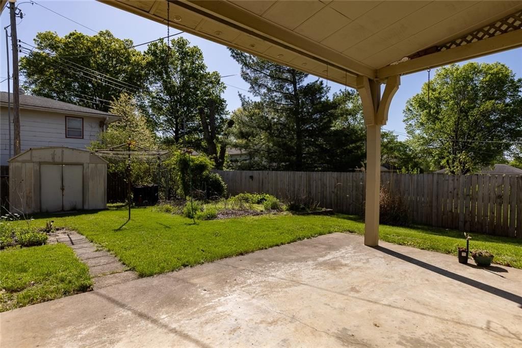 6711 N Indiana Avenue — photo 21