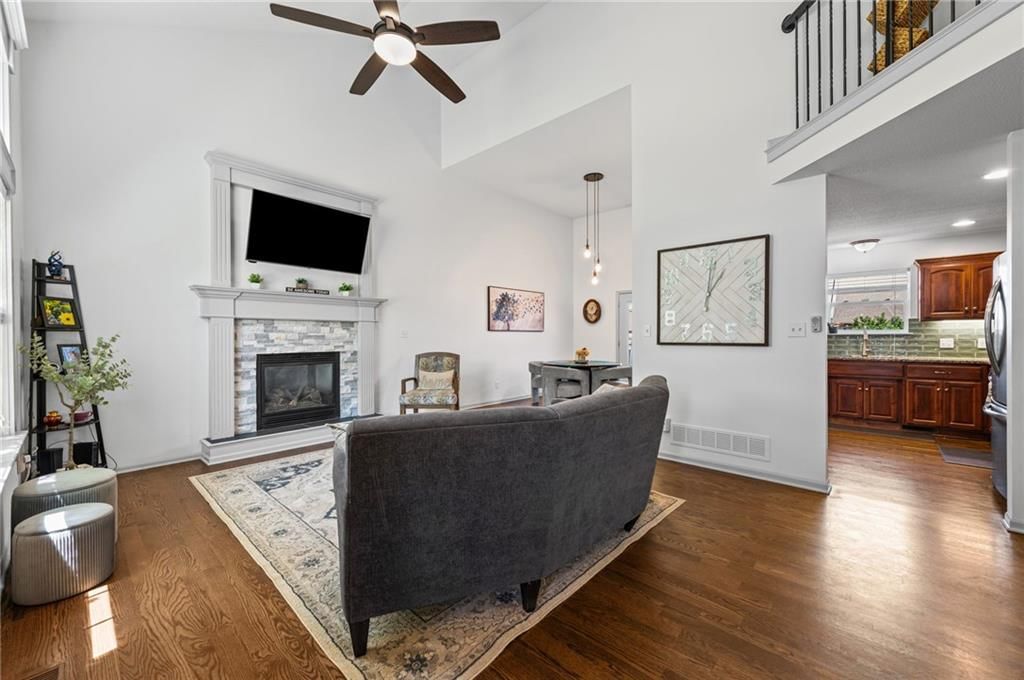 2104 Alder Street — photo 4