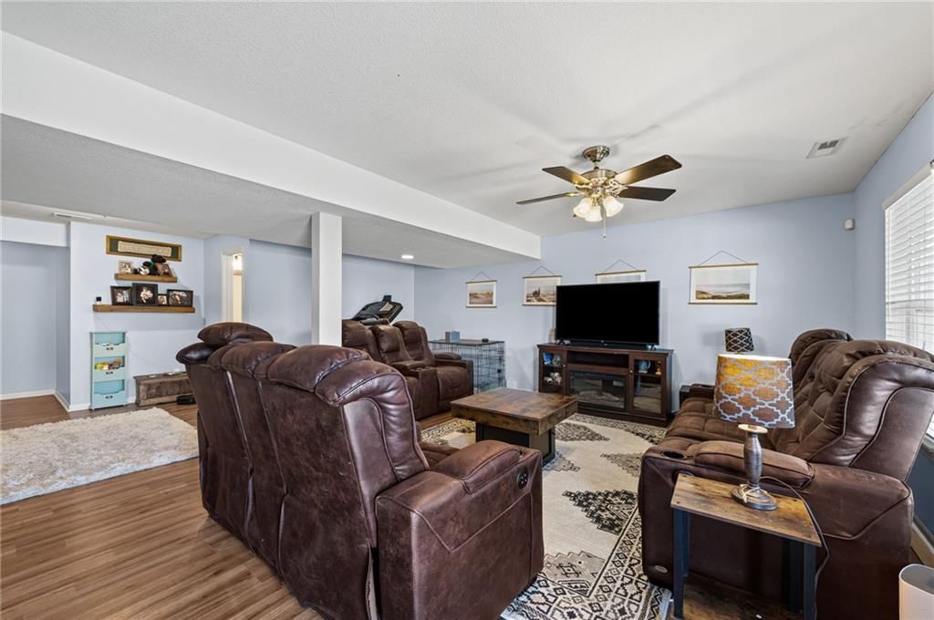 2104 Alder Street — photo 29