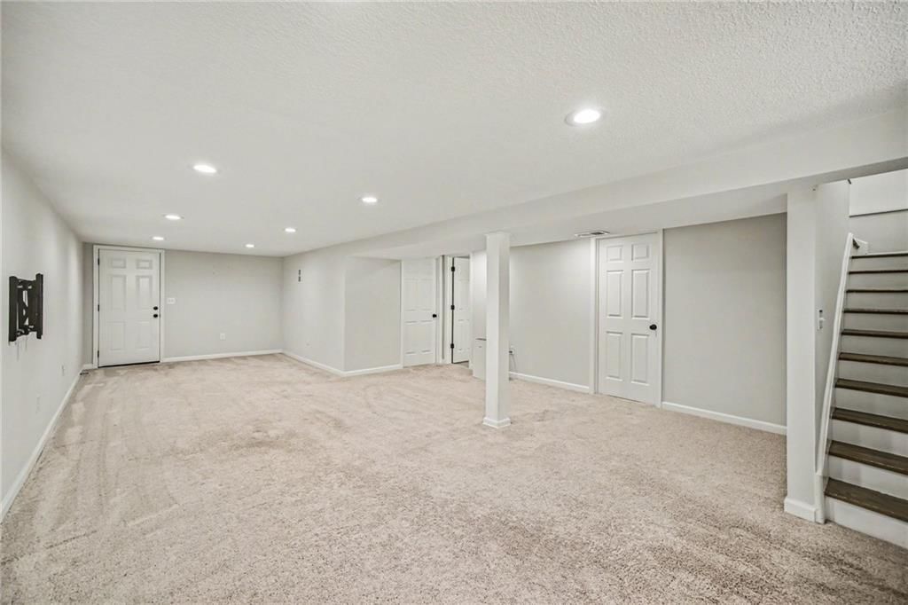9237 Mackey Street — photo 21