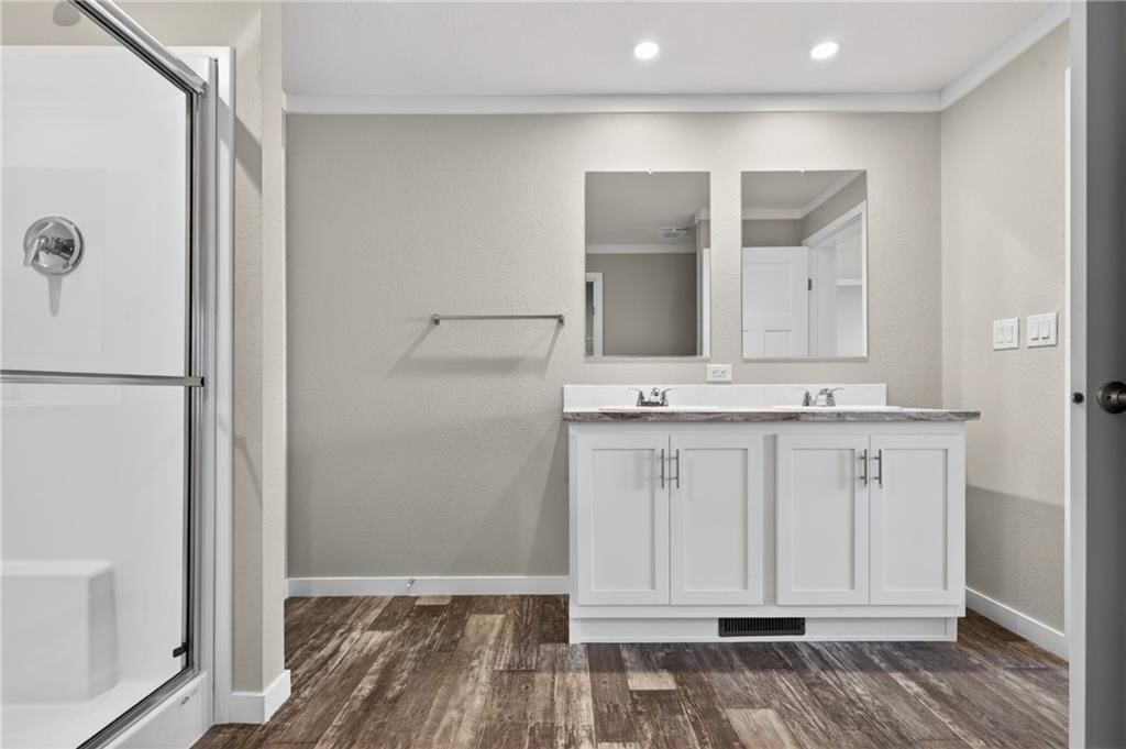 1704 S Wood Street — photo 18