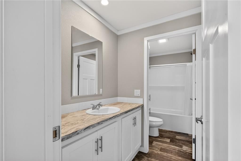 1704 S Wood Street — photo 22