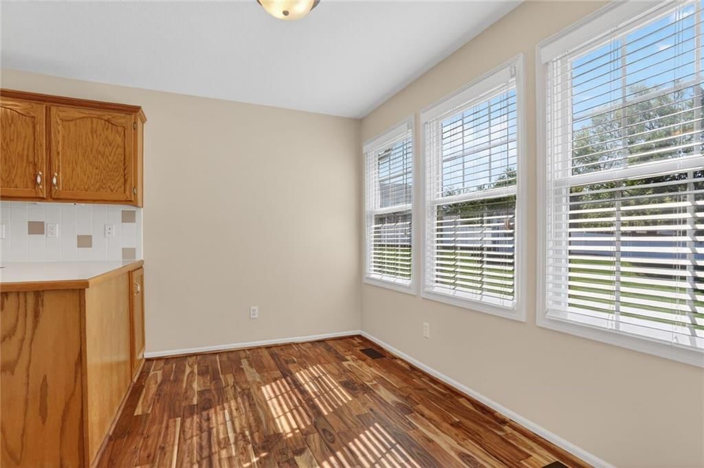 634 Hillcrest Circle — photo 5