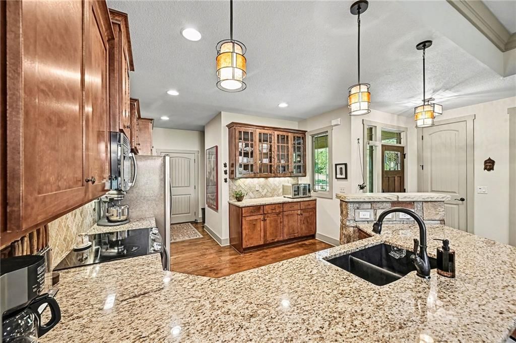 19405 W 102nd Street — photo 5