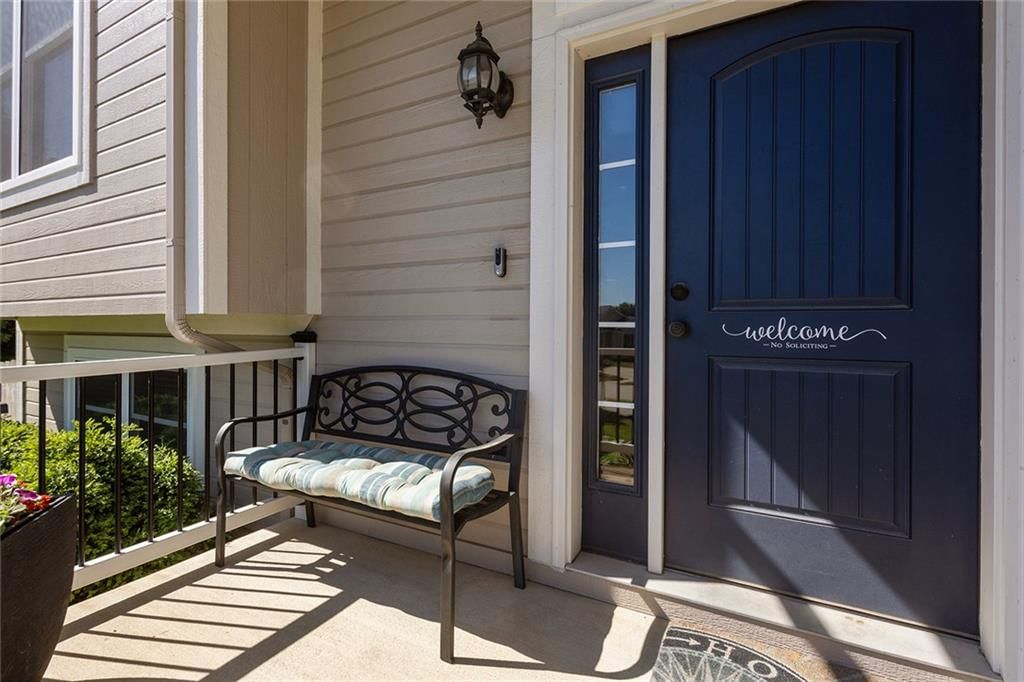 1004 Sloan Circle — photo 2