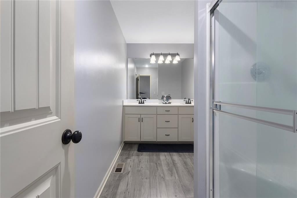 1004 Sloan Circle — photo 12