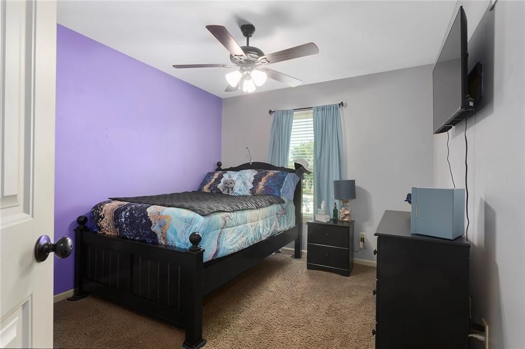 1004 Sloan Circle — photo 15
