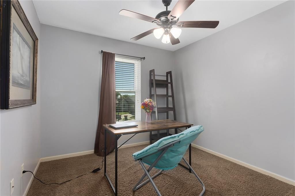 1004 Sloan Circle — photo 17